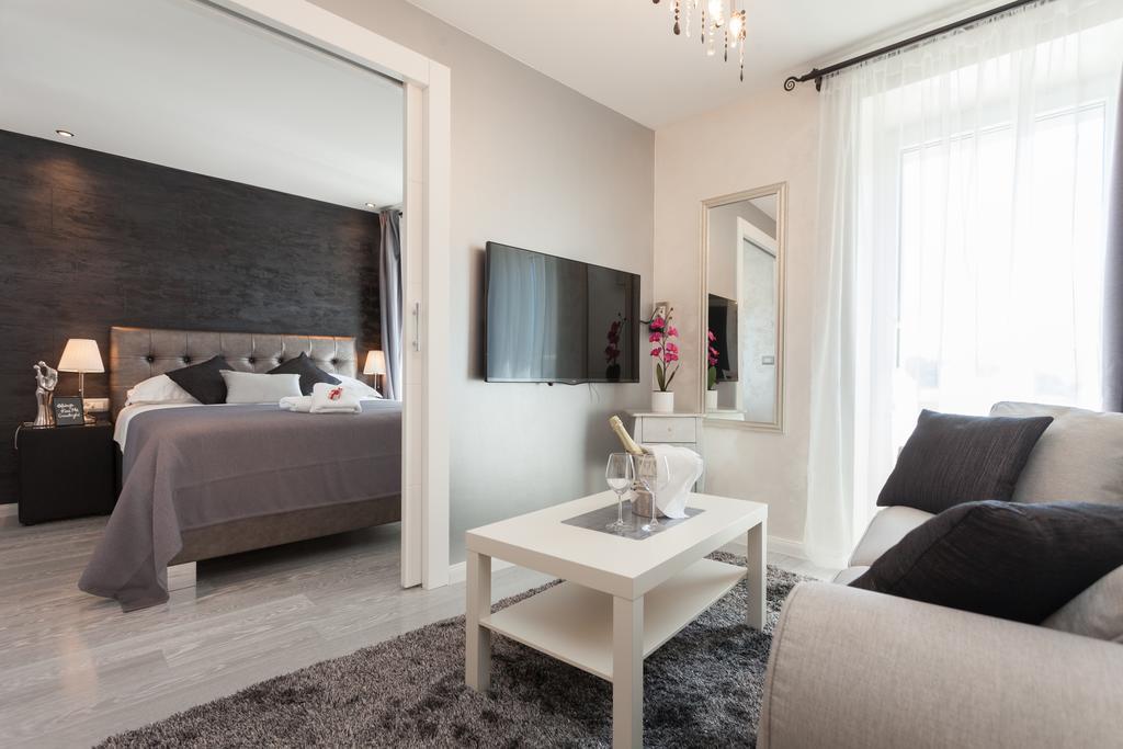 Royal Apartments Rovinj Zewnętrze zdjęcie